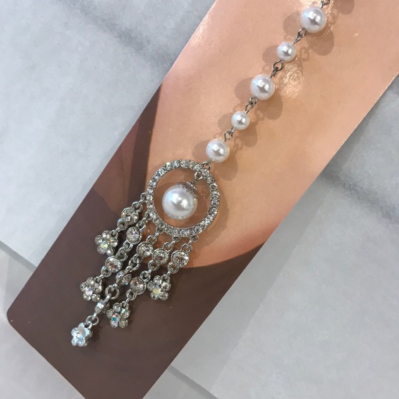 Accessory - Picture 2 of 4